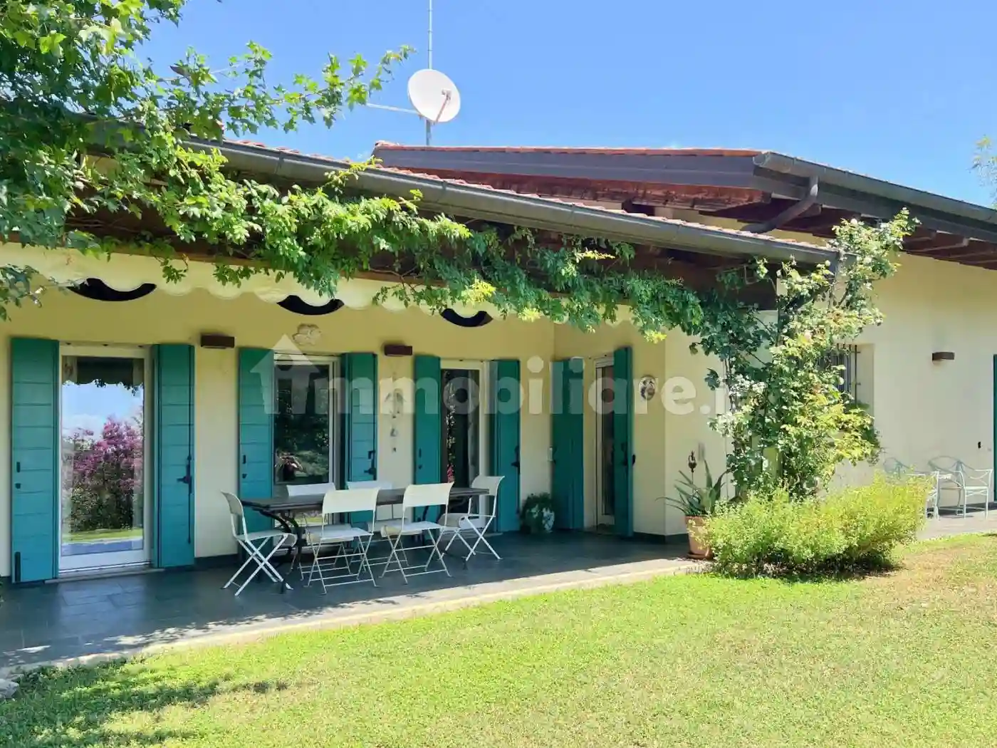 Villa - foto 2
