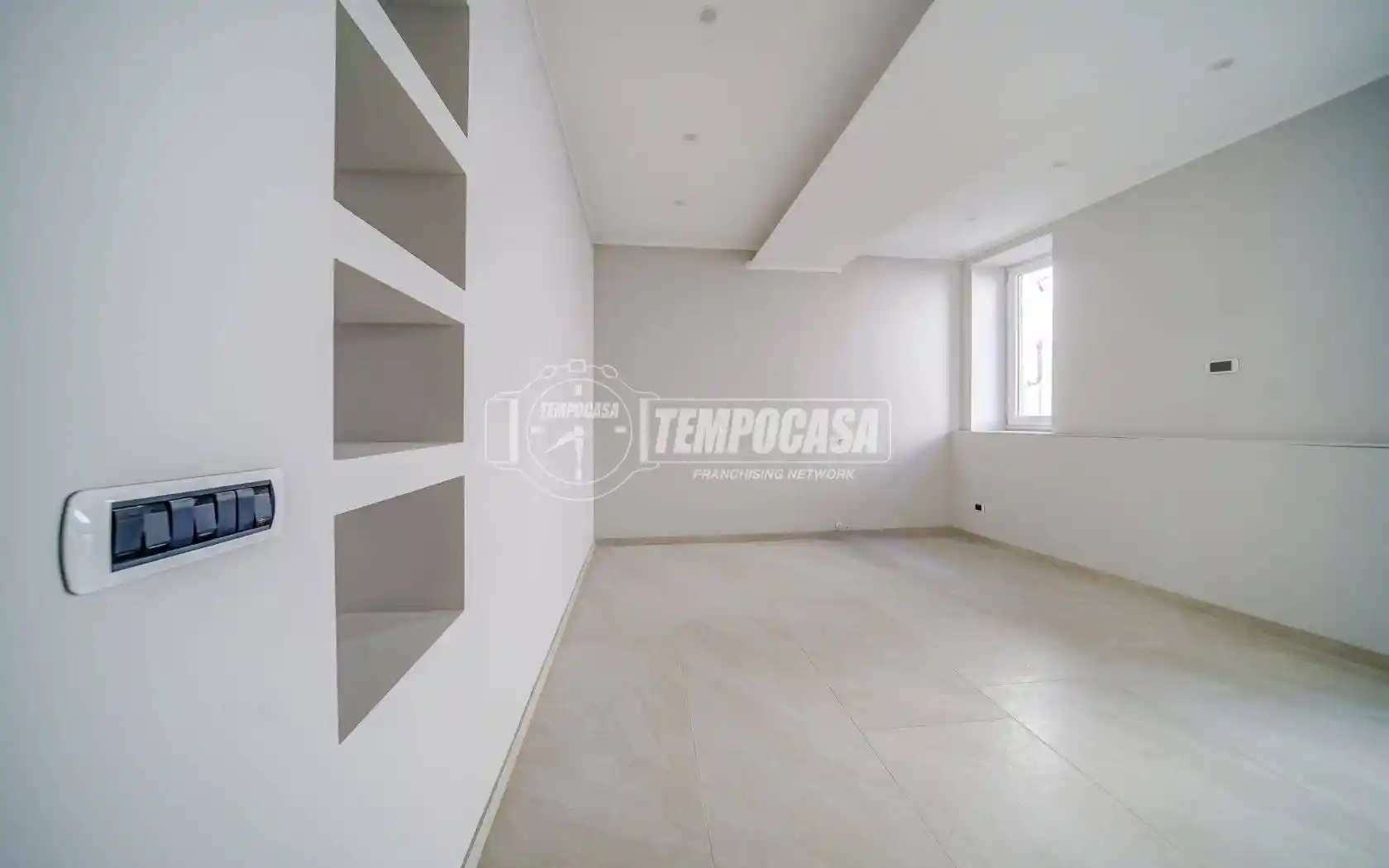 Appartamento in vendita a Jerago con Orago