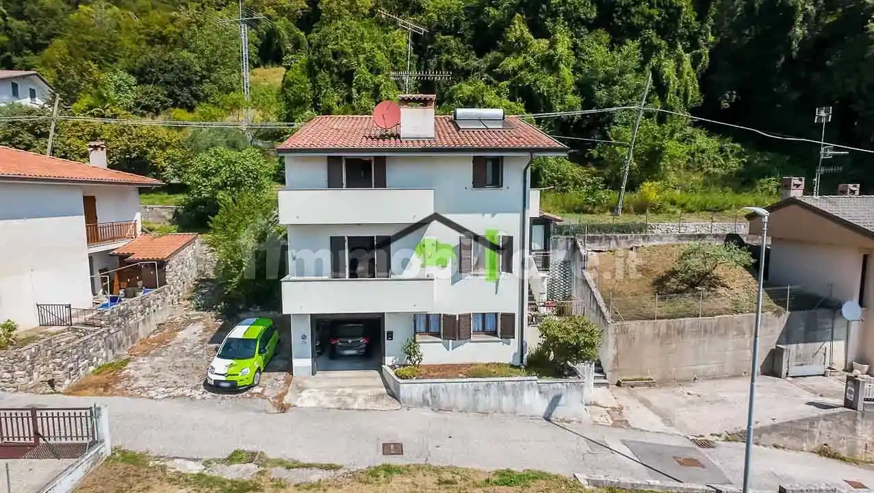 Villa in vendita a Forgaria nel Friuli