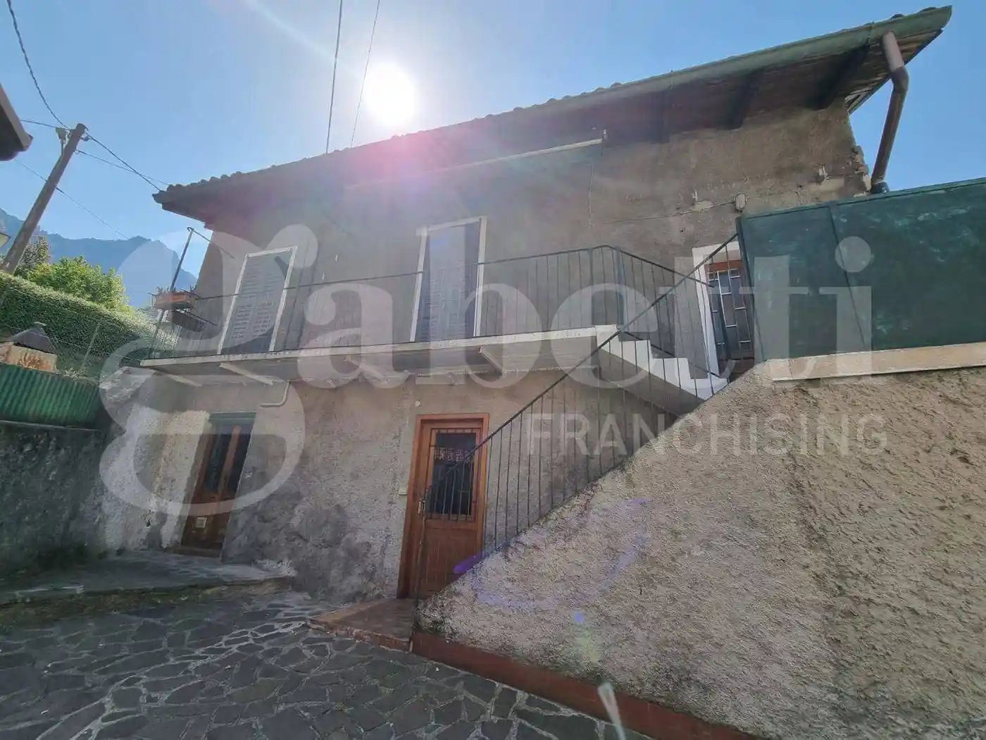 Casa indipendente in vendita a Lecco