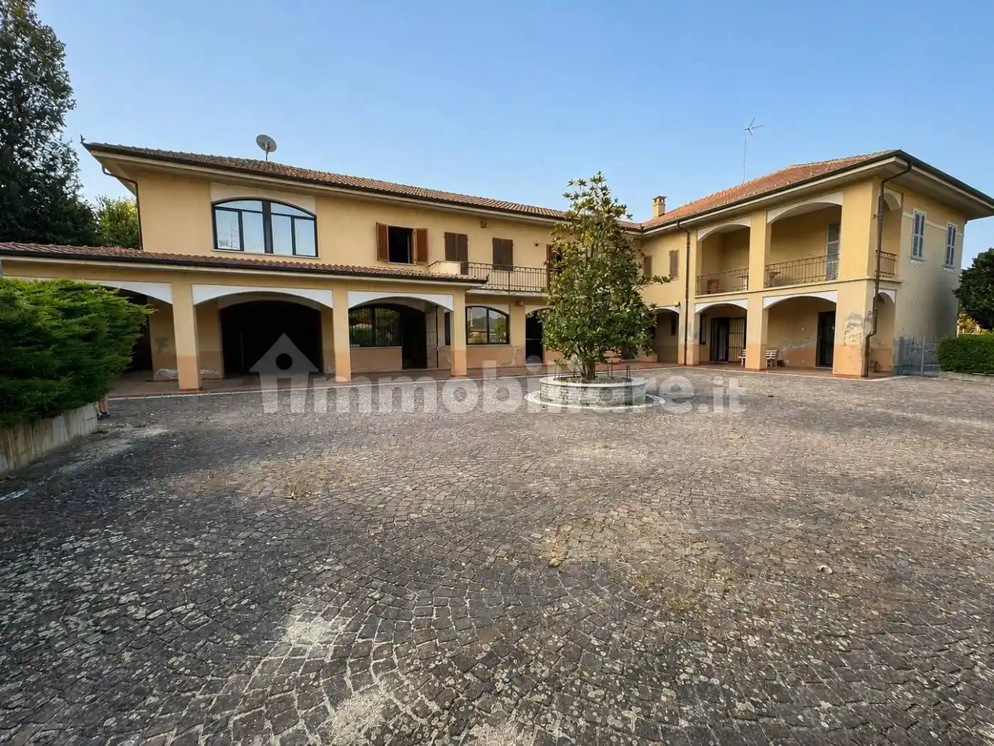 Villa in vendita a Asti