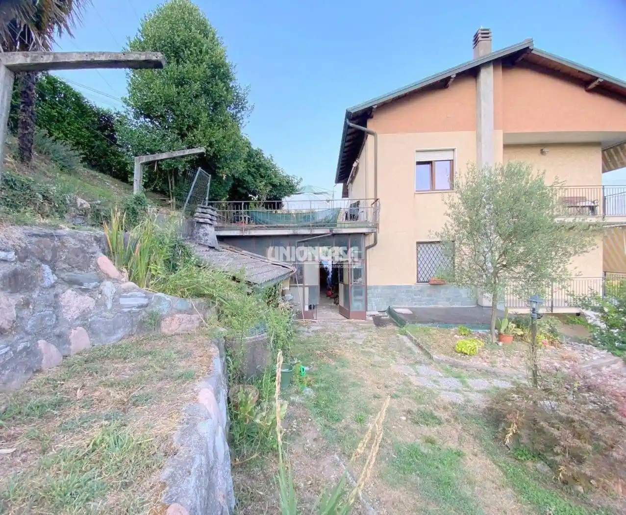 Appartamento in vendita a Rodero