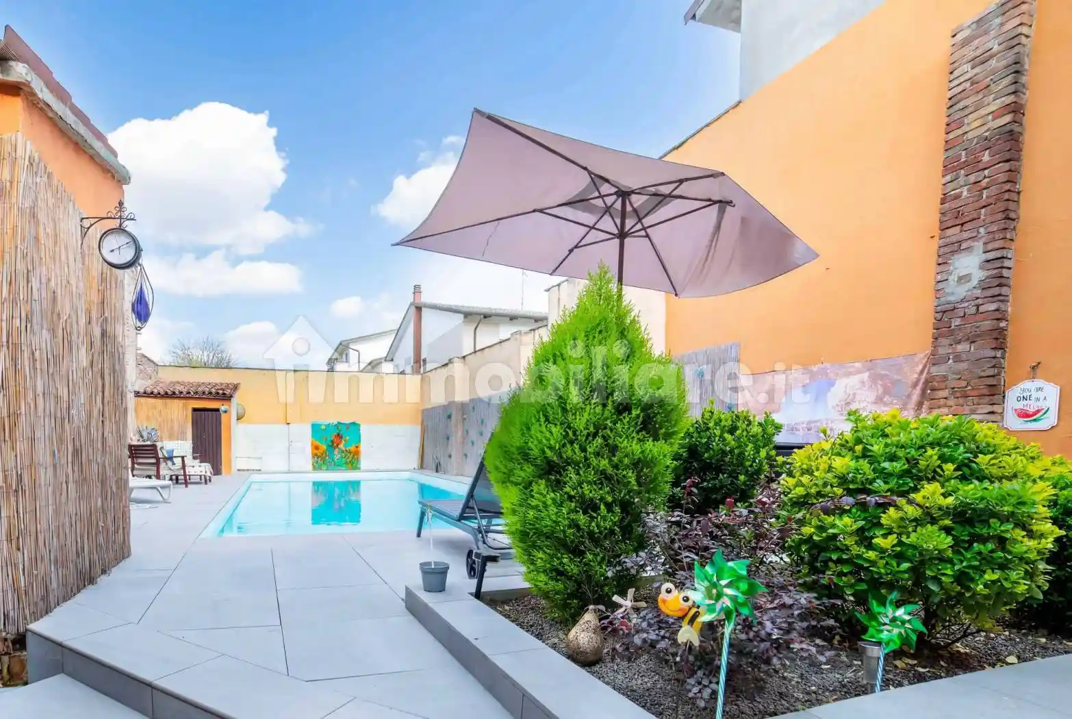 Villa in vendita a Sustinente