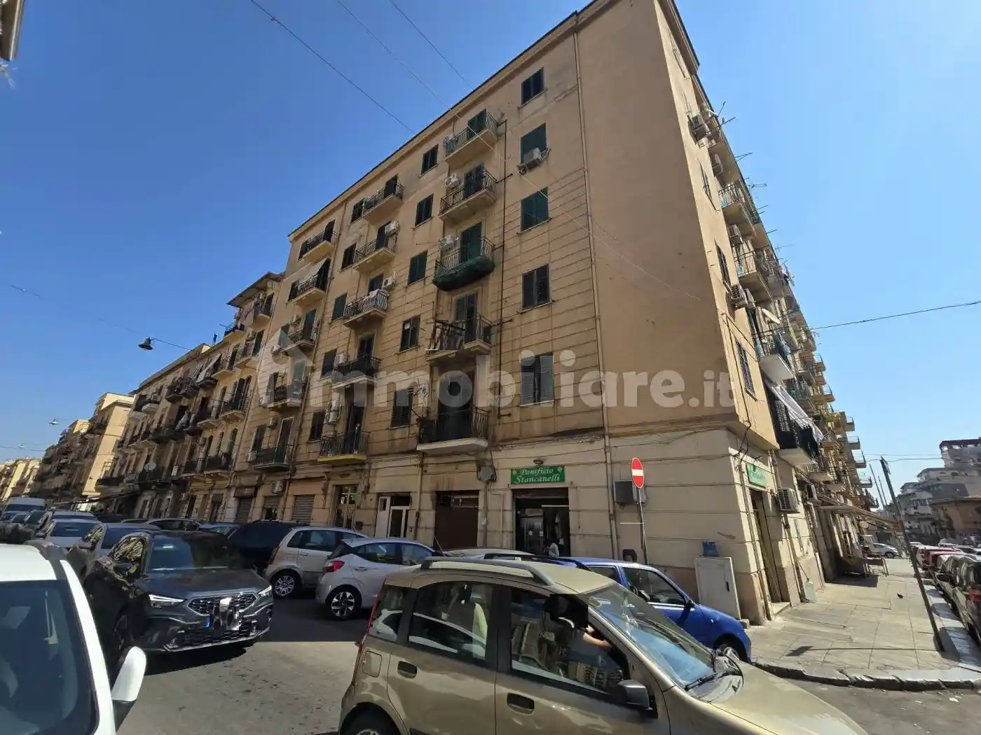 Appartamento in vendita a Palermo