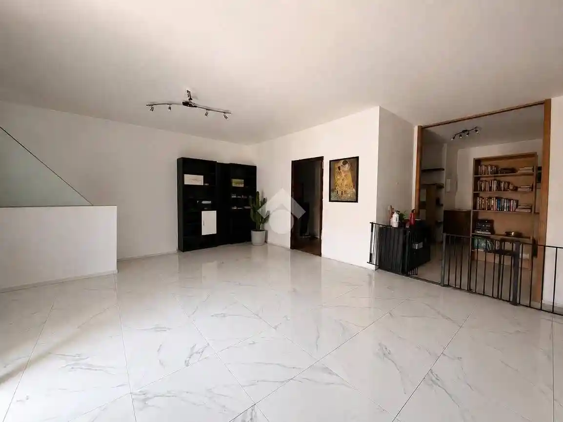 Appartamento in vendita a Azzano San Paolo