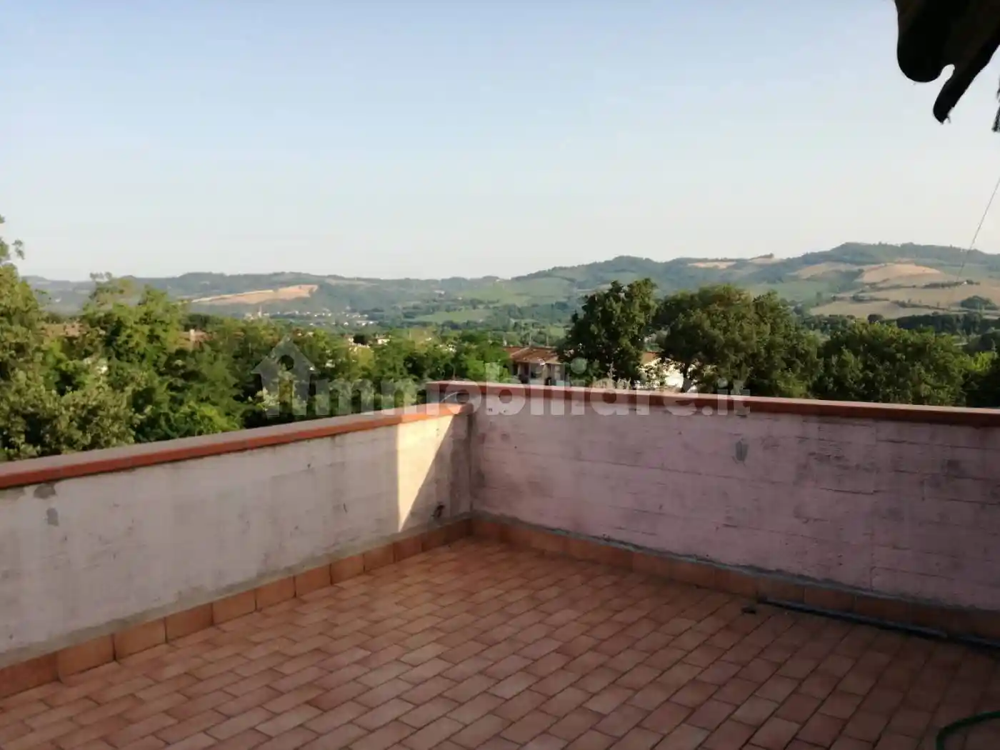 Appartamento in vendita a Montecalvo in Foglia