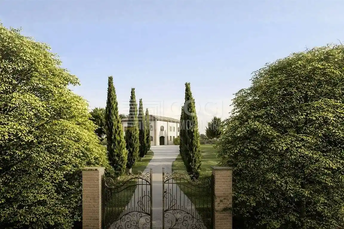 Villa in vendita a Imola