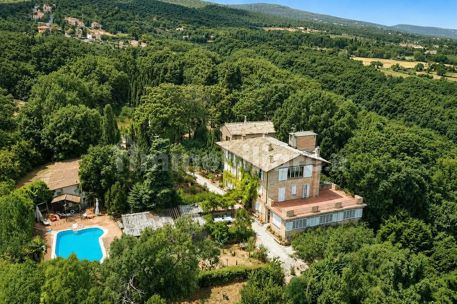 Villa in vendita a Sarteano