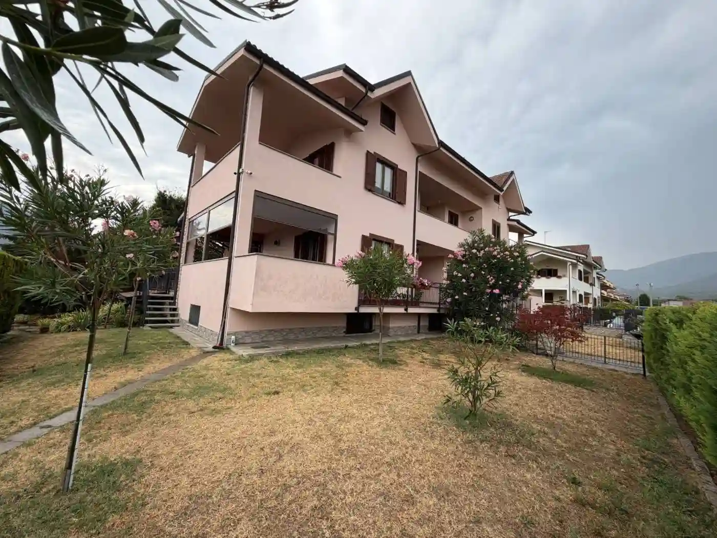 Villa - foto 5