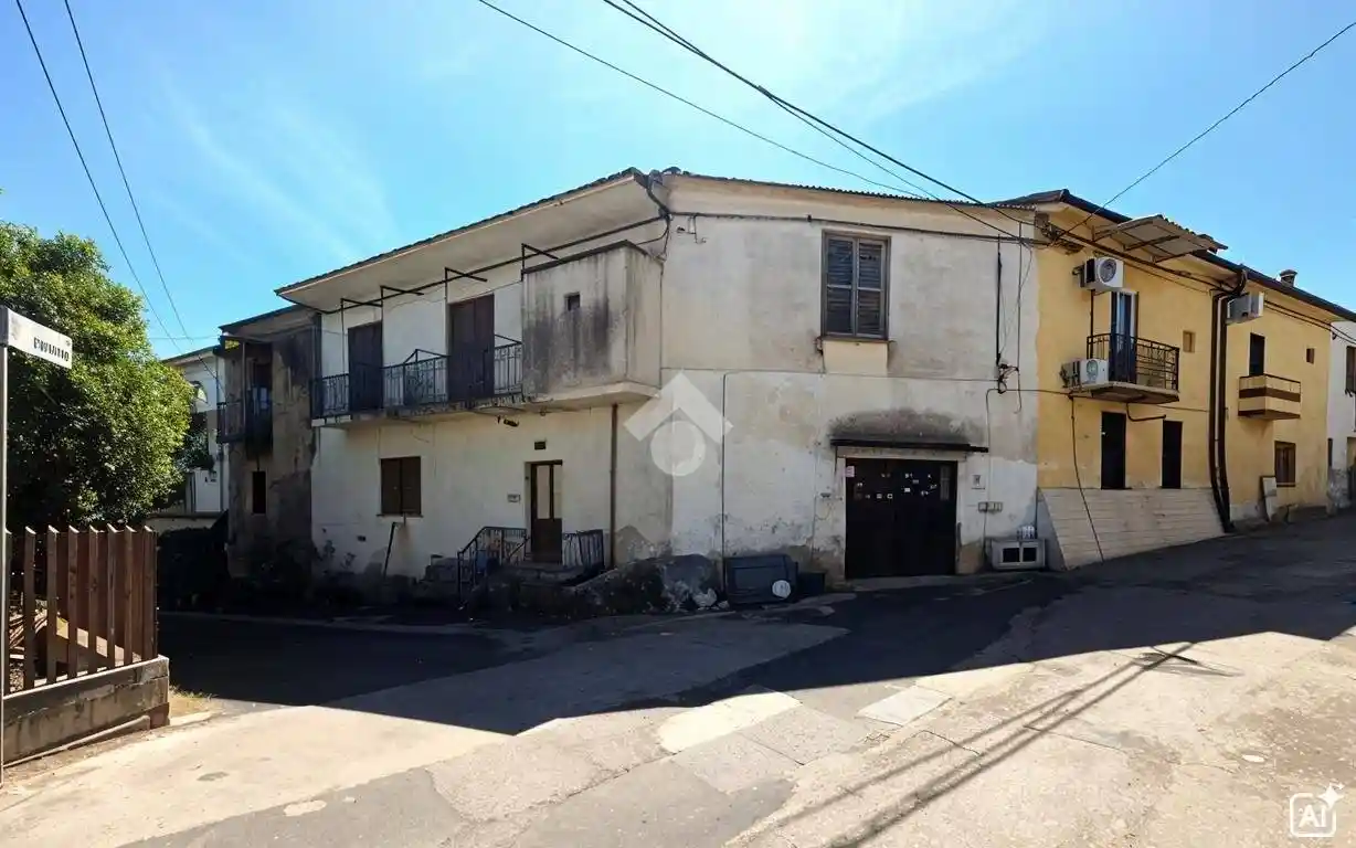 Rustico - Casale in vendita a Limatola