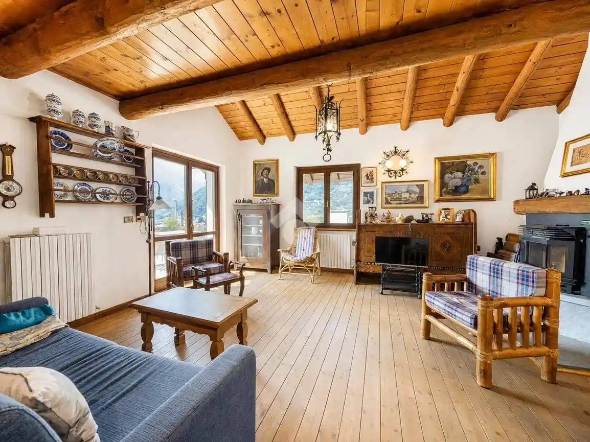 Casa indipendente in vendita a Tirano