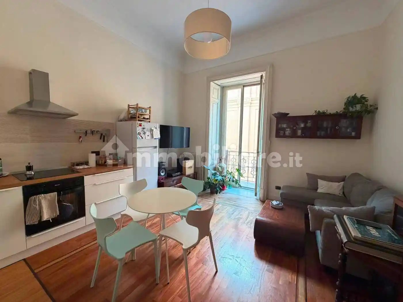 Appartamento in affitto a Napoli