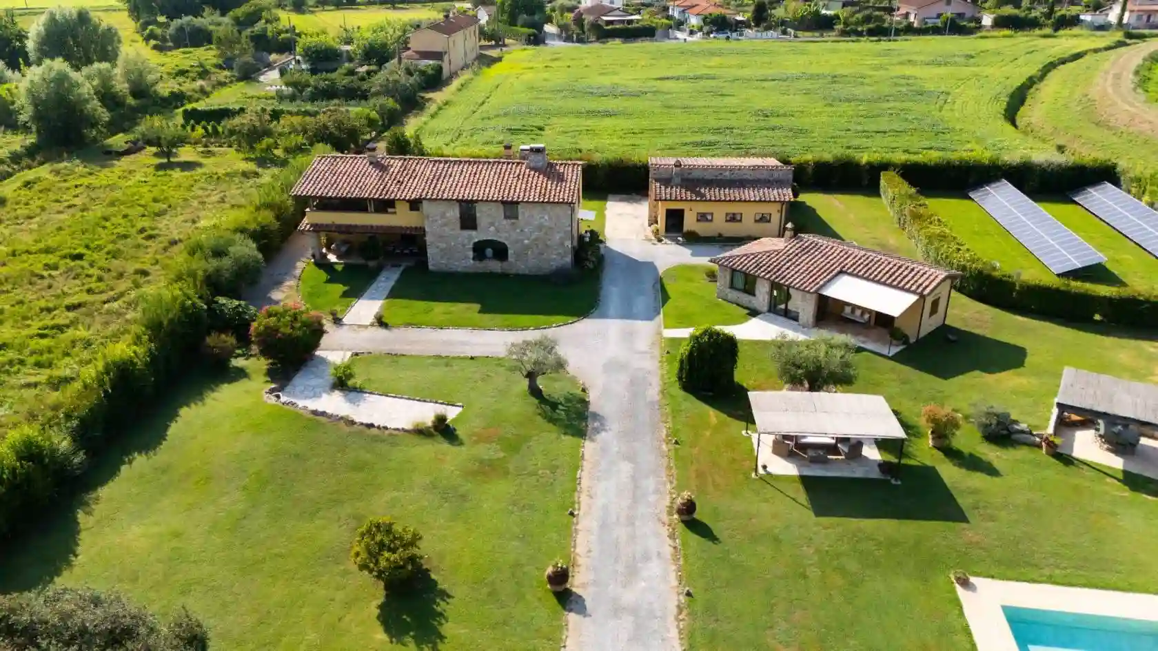 Villa - foto 2