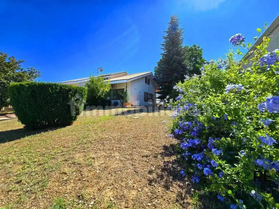 Villa in vendita a Città Sant'Angelo