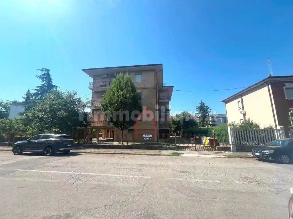 Appartamento in vendita a Forlì