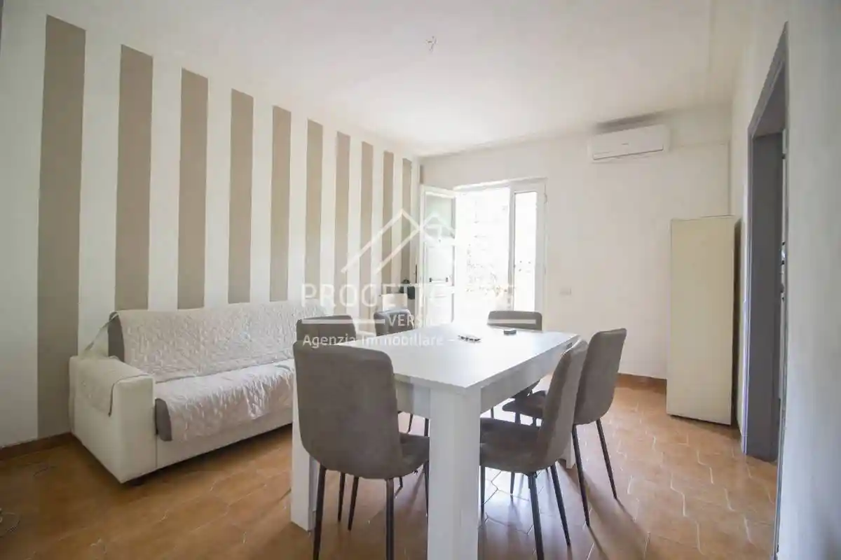 Appartamento in vendita a Viareggio