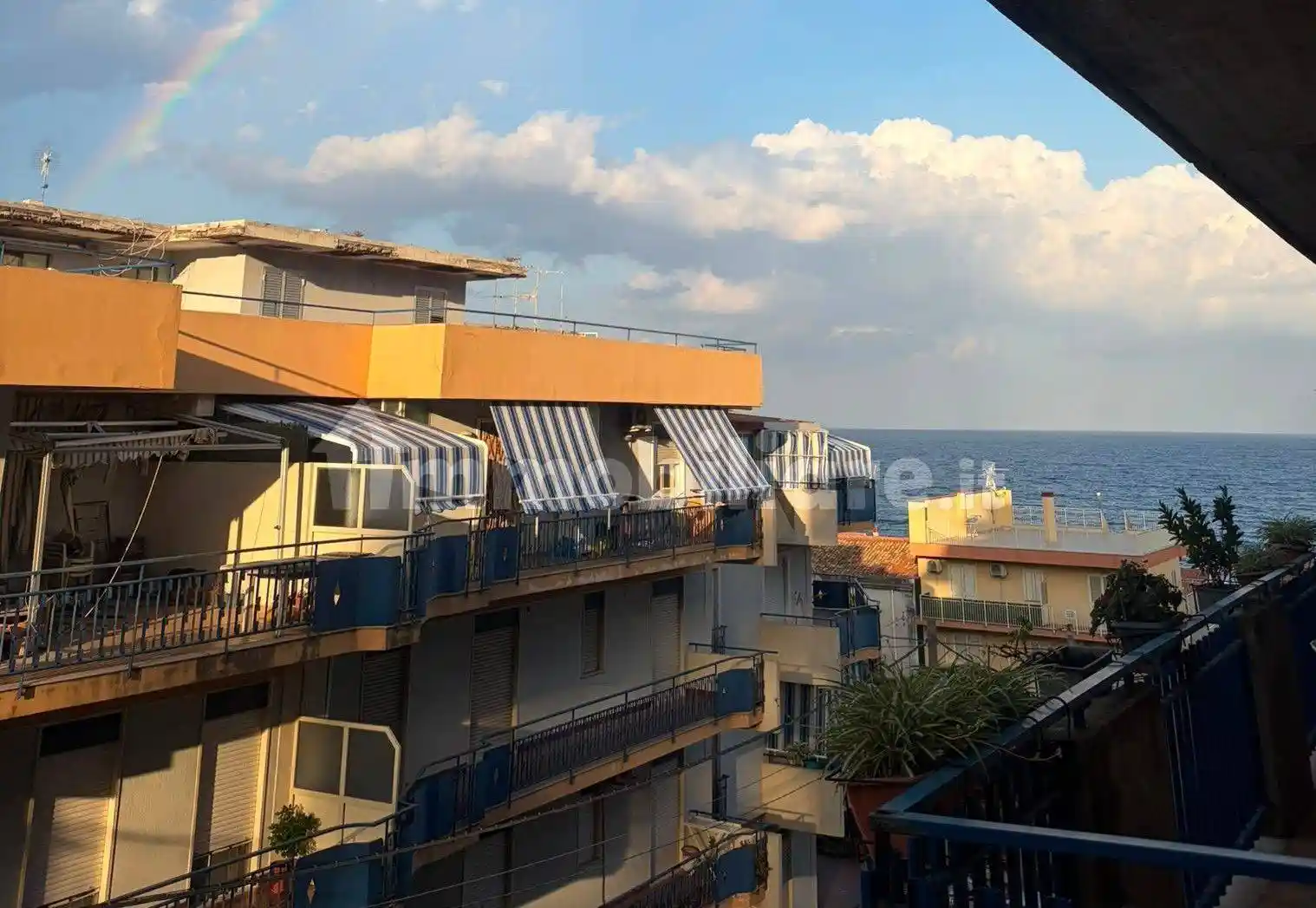 Appartamento in vendita a Roccalumera