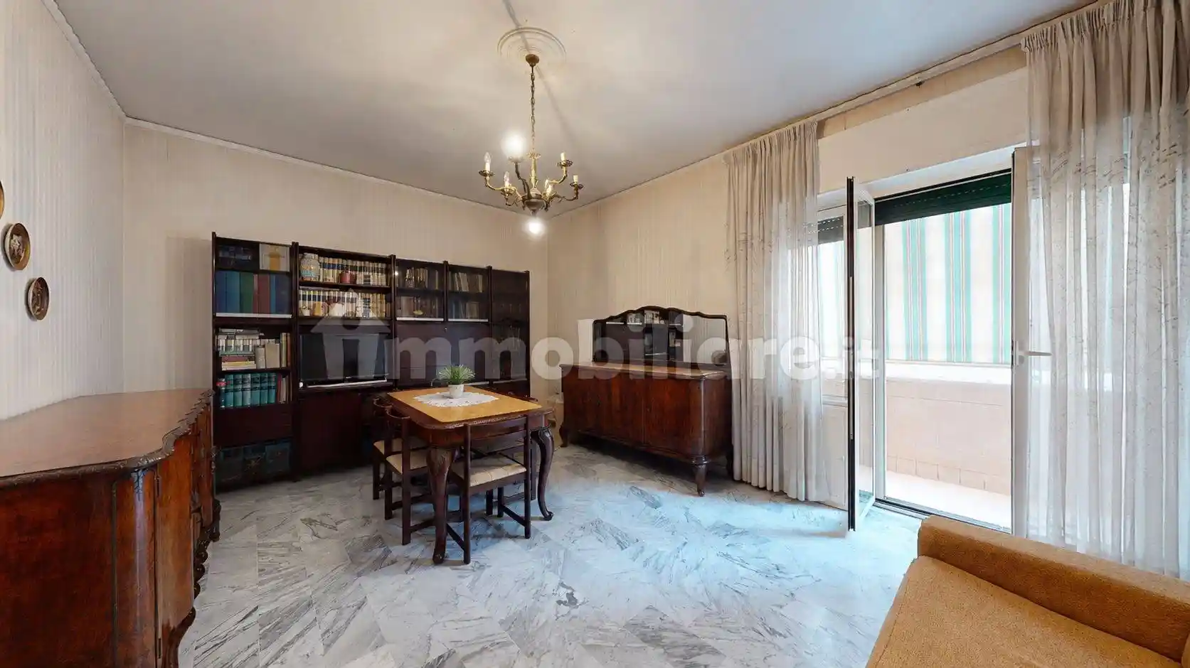 Appartamento in vendita a Napoli