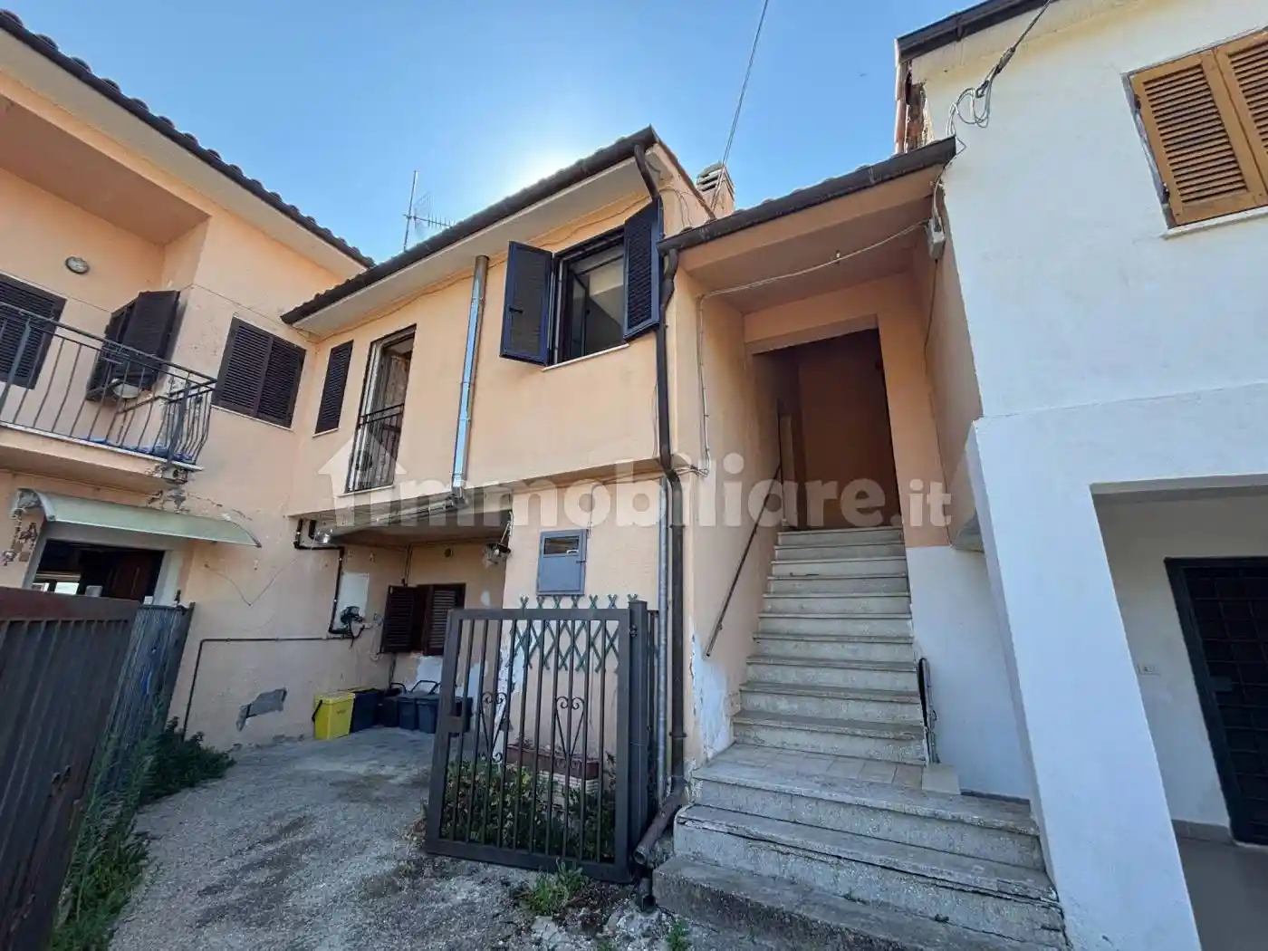 Appartamento in vendita a Montebuono