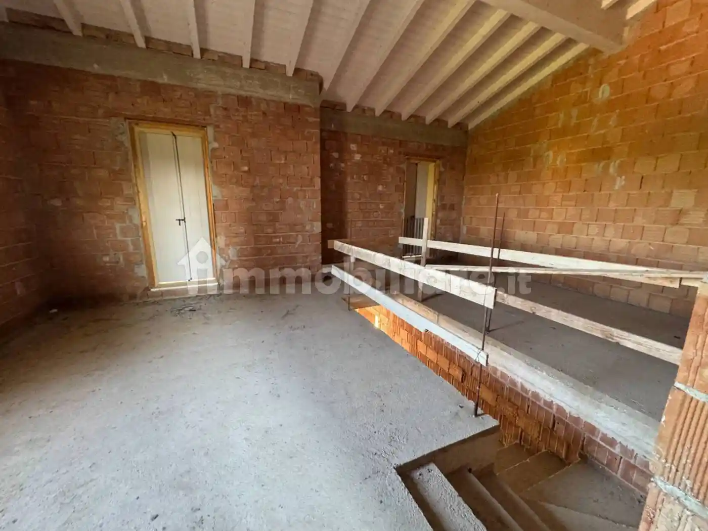 Villa in vendita a Mirandola