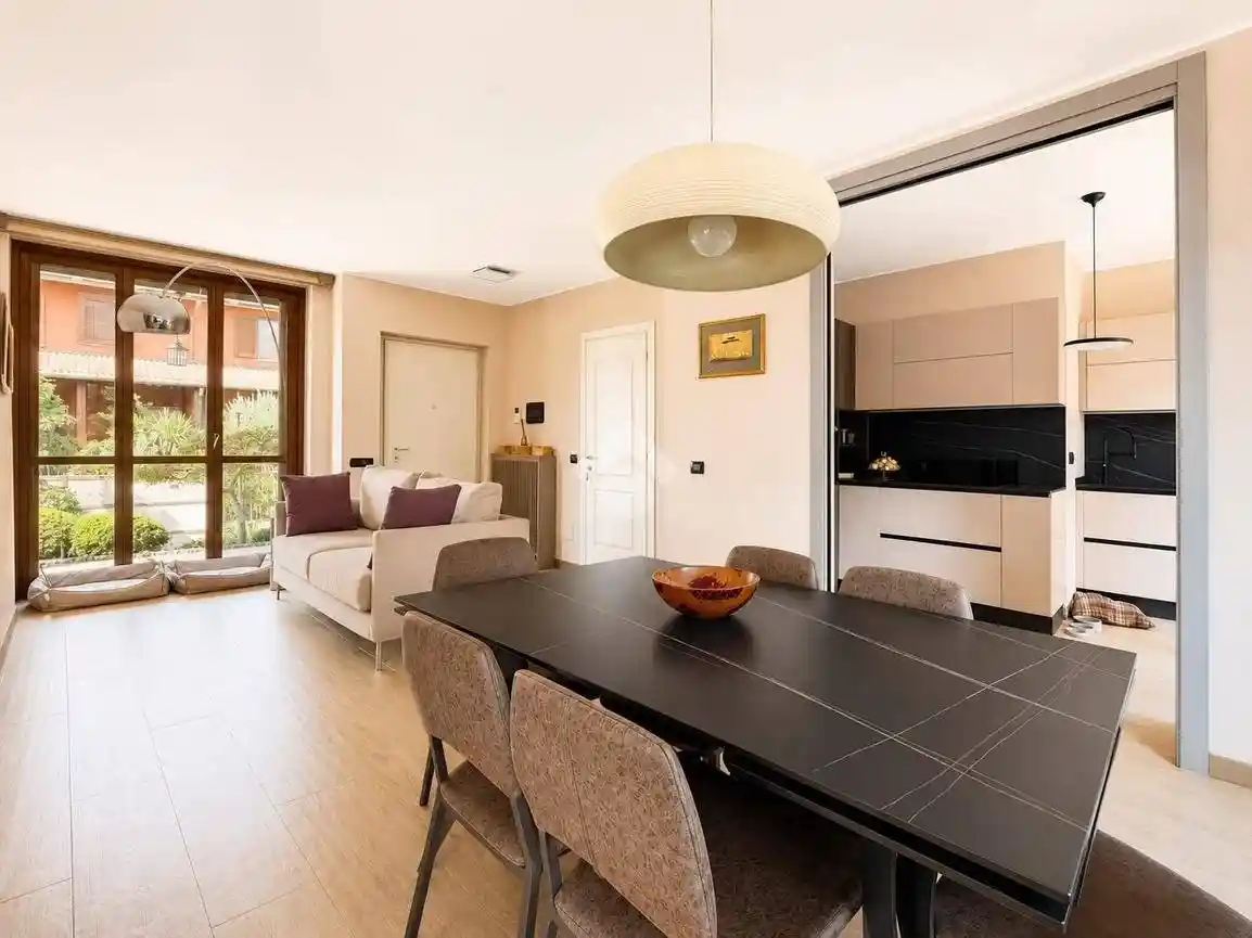 Villa in vendita a Baranzate