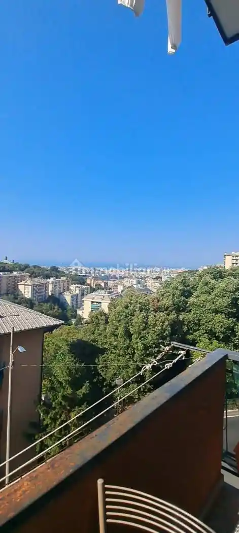 Appartamento in affitto a Genova