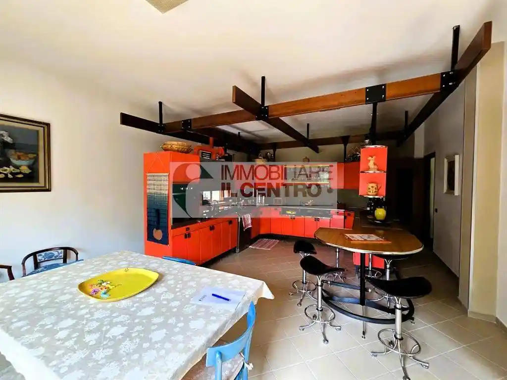 Casa indipendente in vendita a Castelnuovo Magra