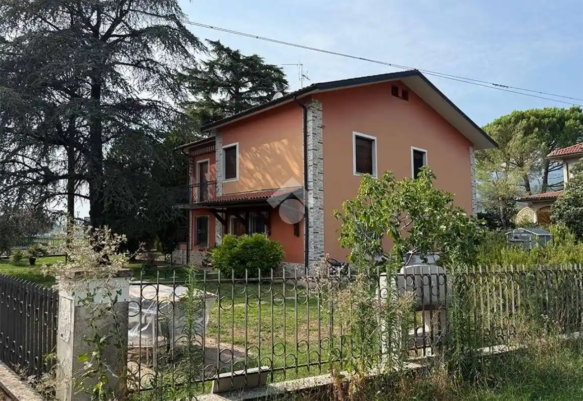 Appartamento in vendita a Cellatica