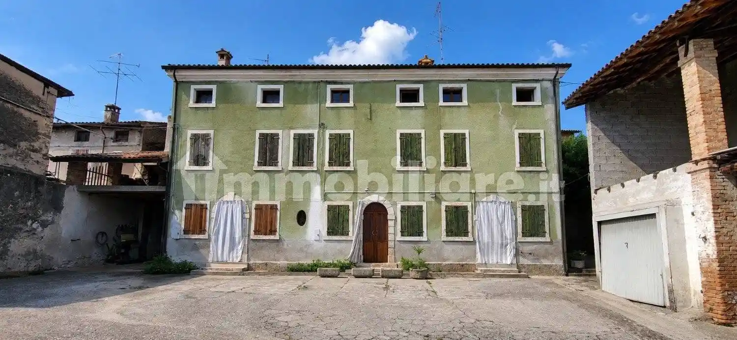 Casa indipendente in vendita a Soave