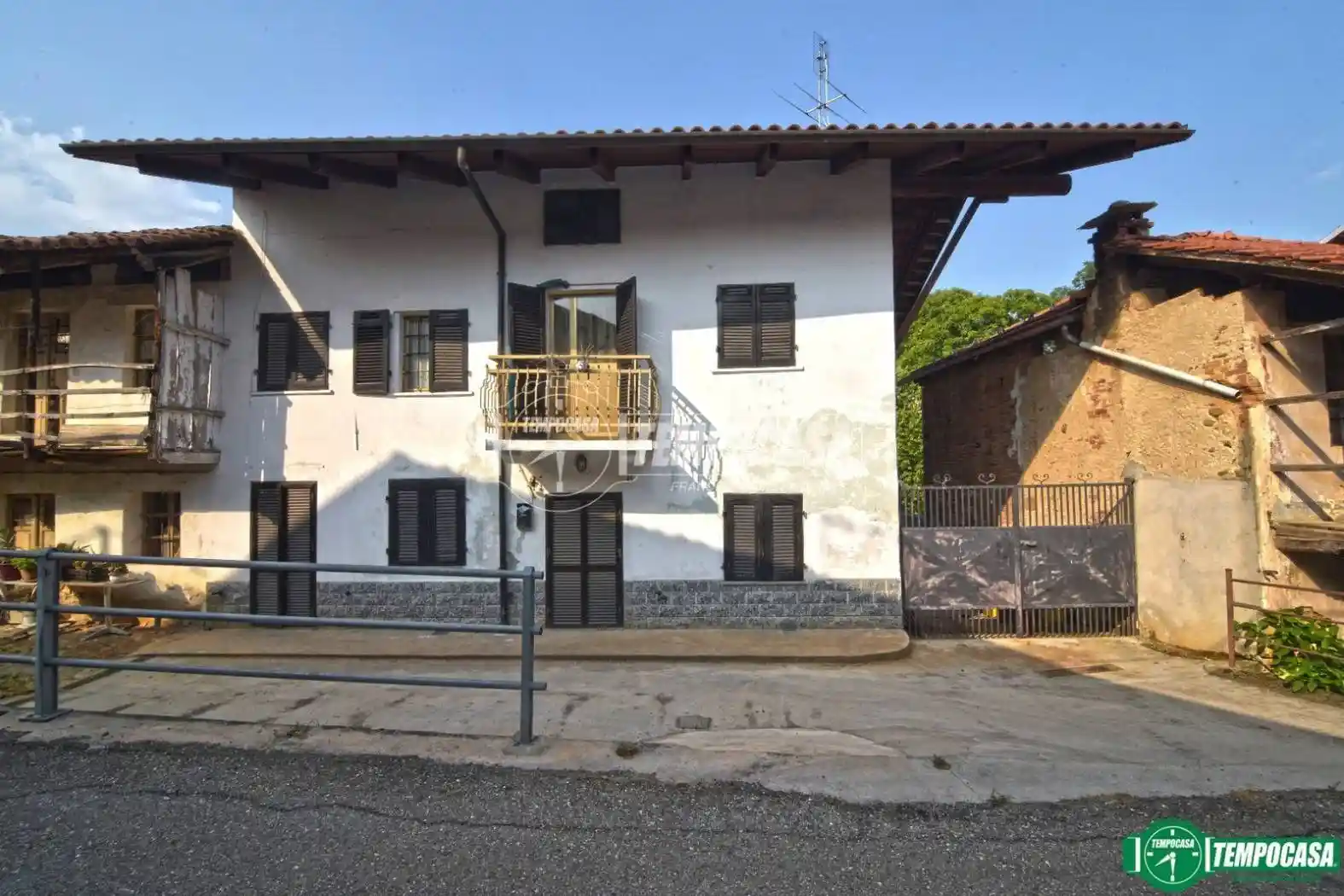Casa indipendente in vendita a Rocca Canavese