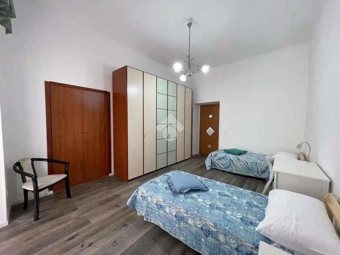 Appartamento in affitto a Napoli