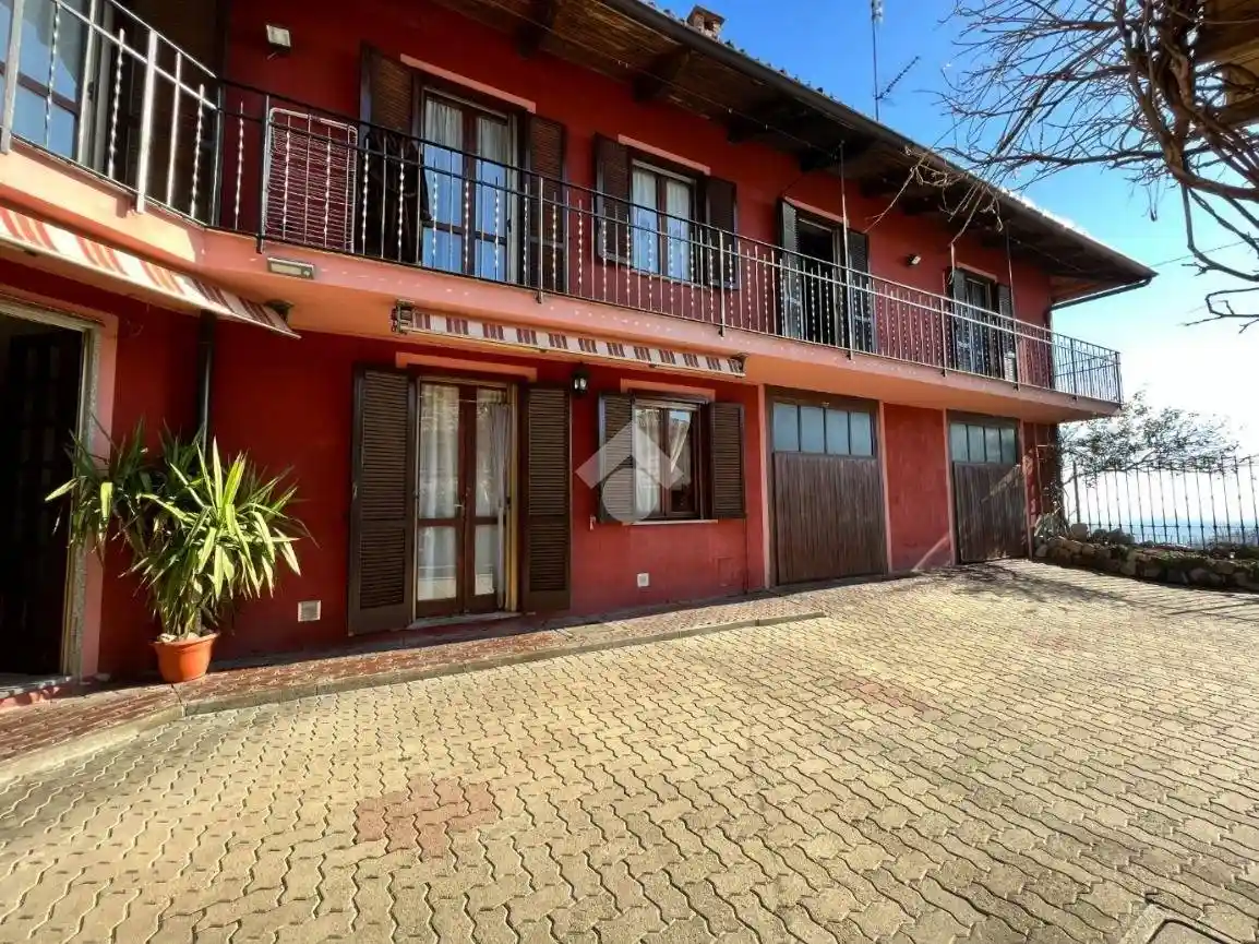 Casa indipendente in vendita a Pino d'Asti