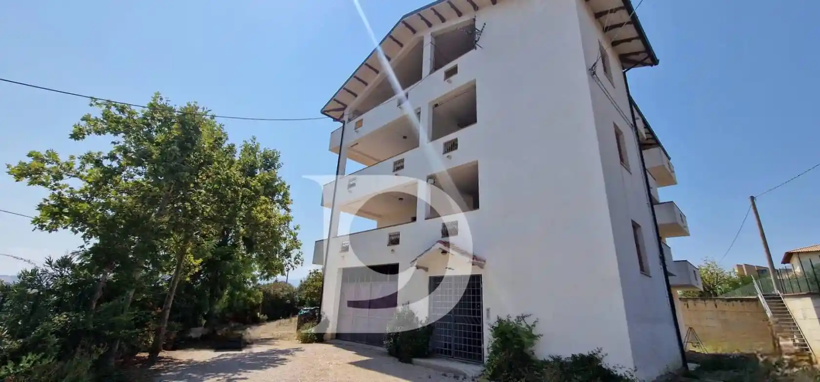 Casa indipendente in vendita a Collecorvino
