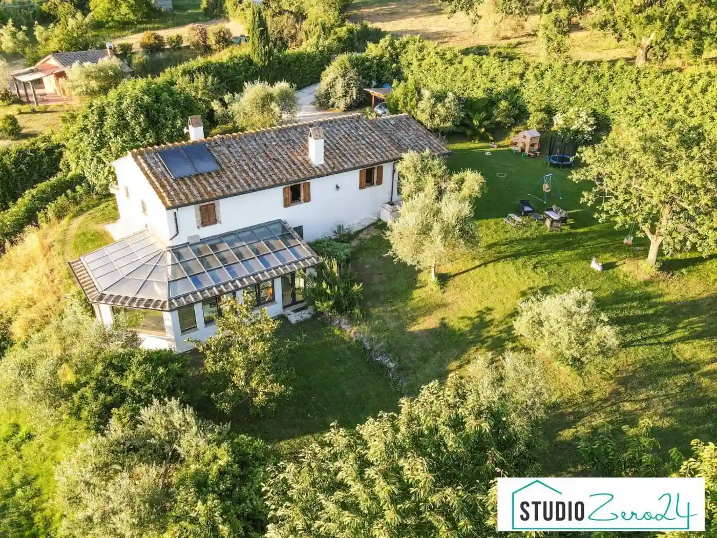 Villa - foto 2