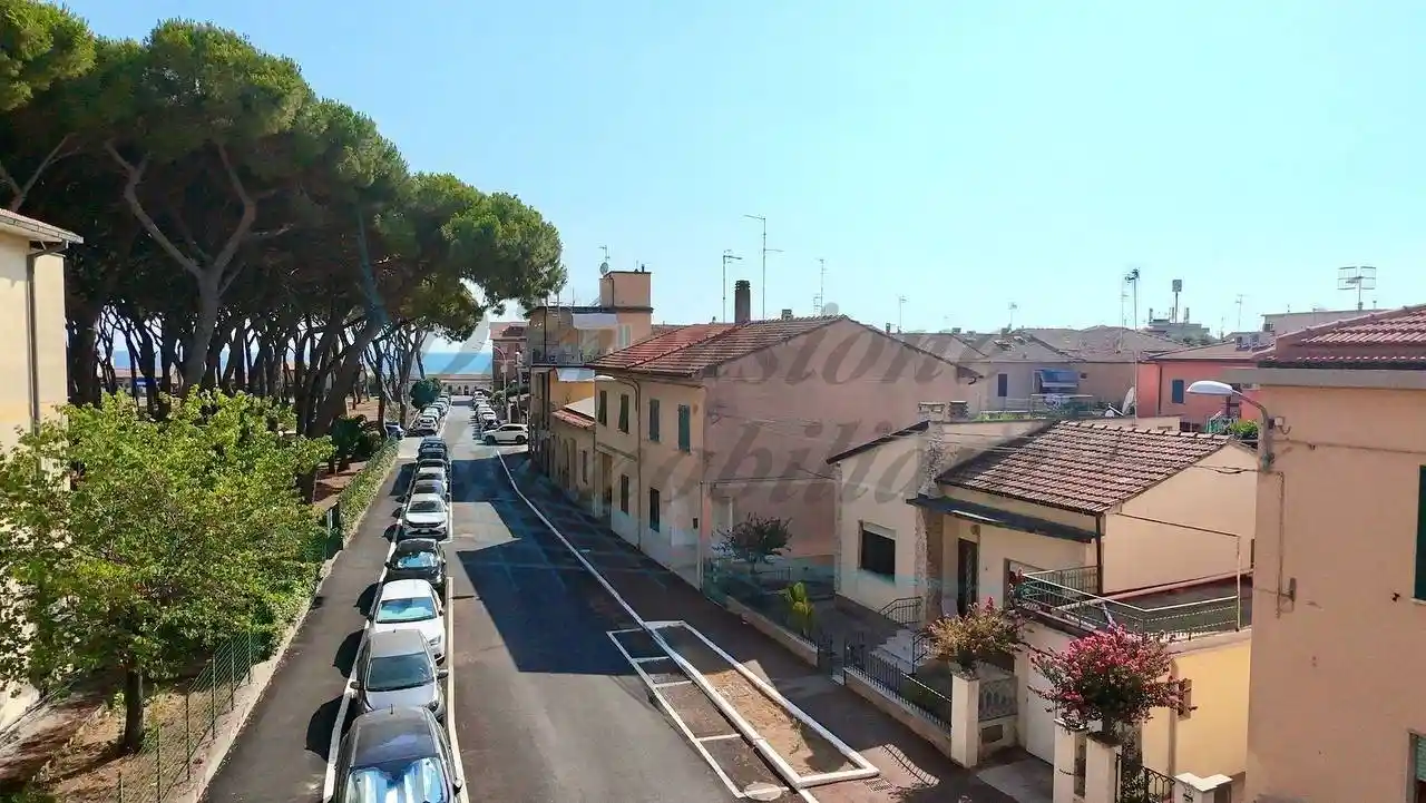 Villa in vendita a Follonica