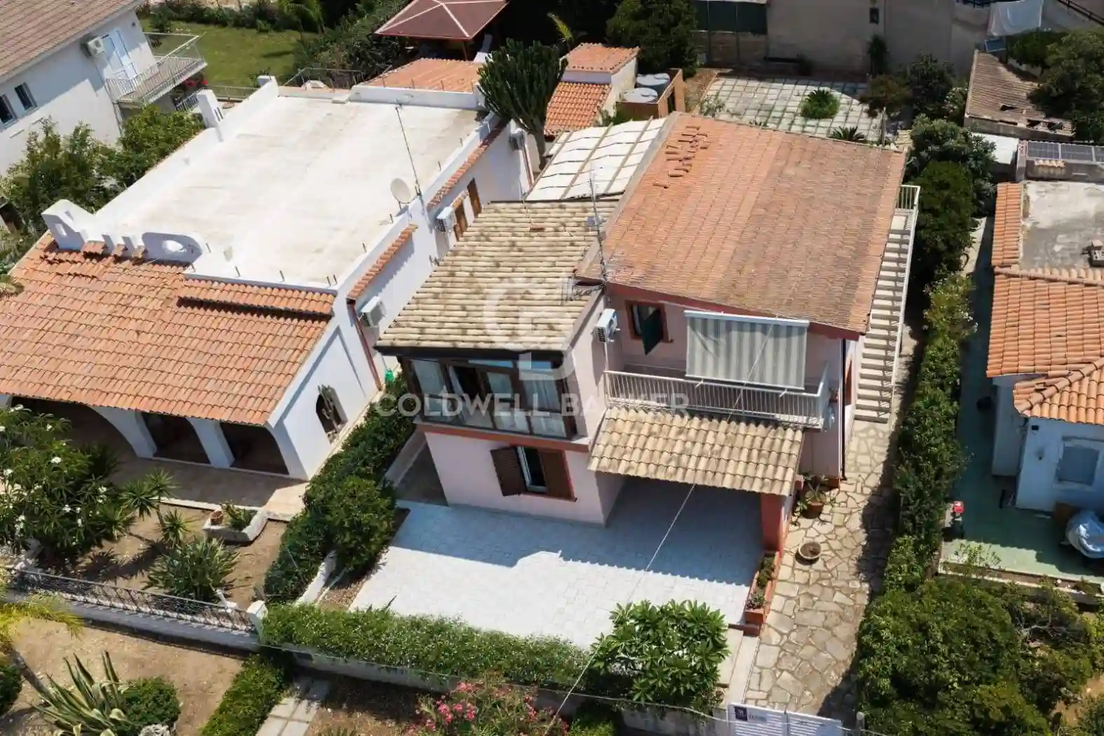 Villa - foto 2