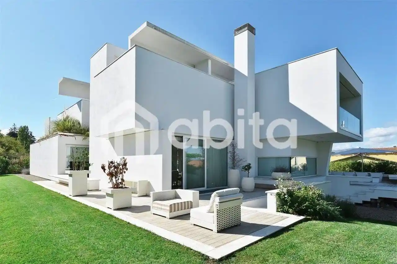 Villa in vendita a Montevarchi