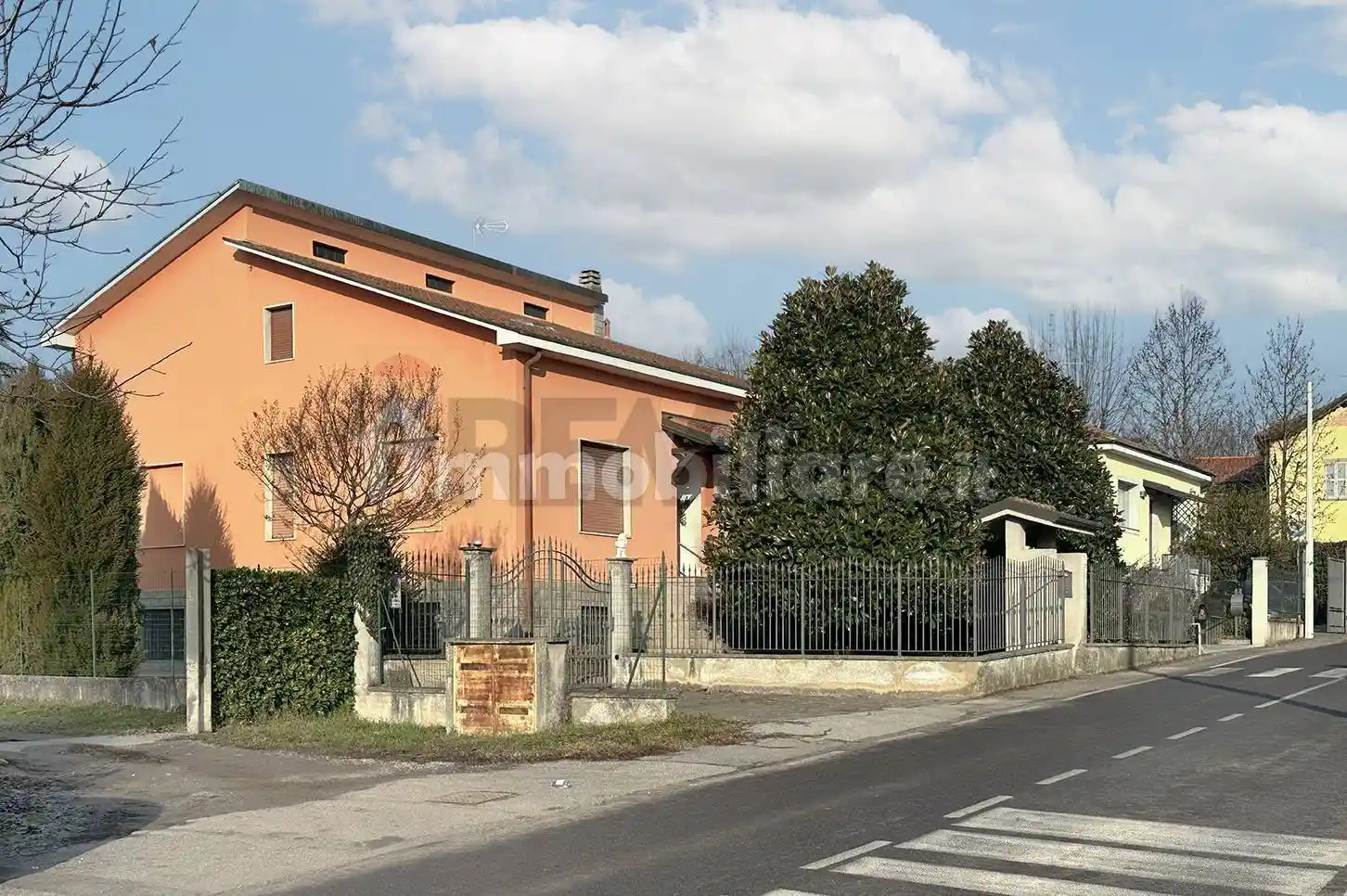 Villa in vendita a Correzzana