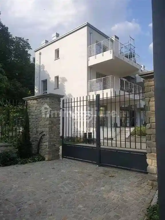Villa in vendita a Firenze