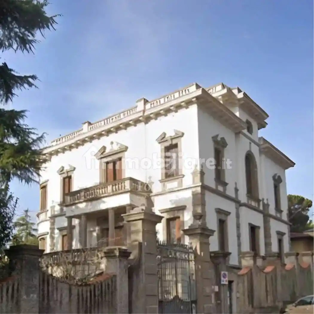 Villa in vendita a Firenze