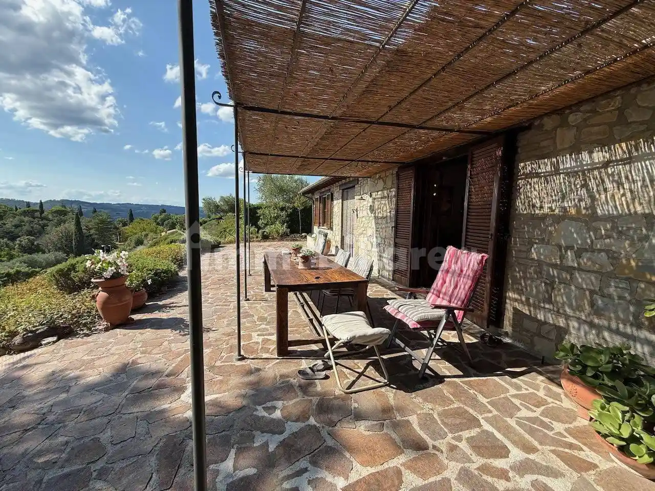 Casa indipendente in vendita a Valfabbrica