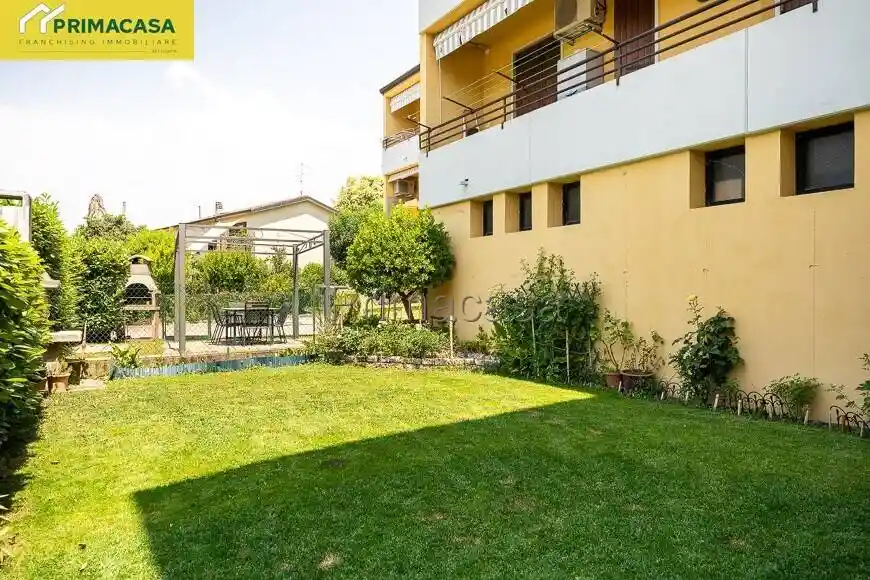 Appartamento in vendita a Lavagno