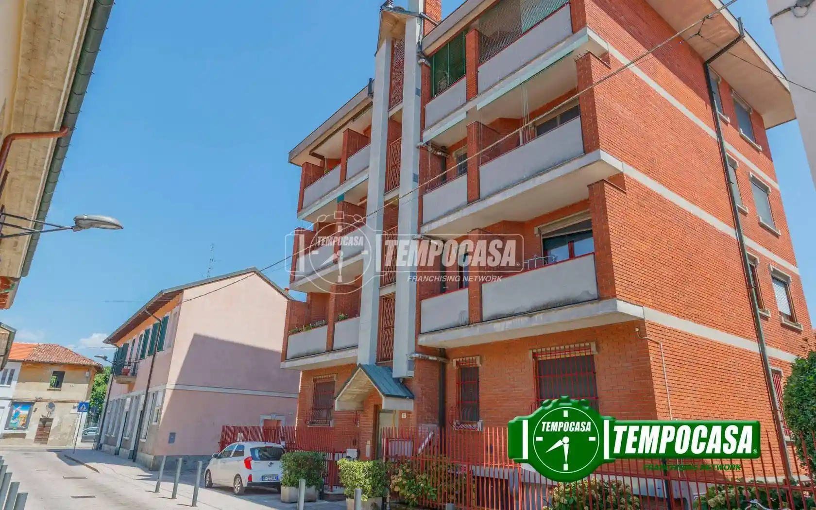 Appartamento in vendita a Locate di Triulzi