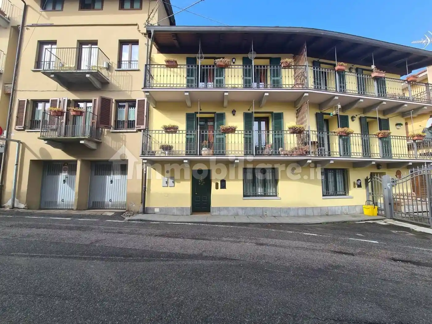 Casa indipendente in affitto a Lanzo Torinese
