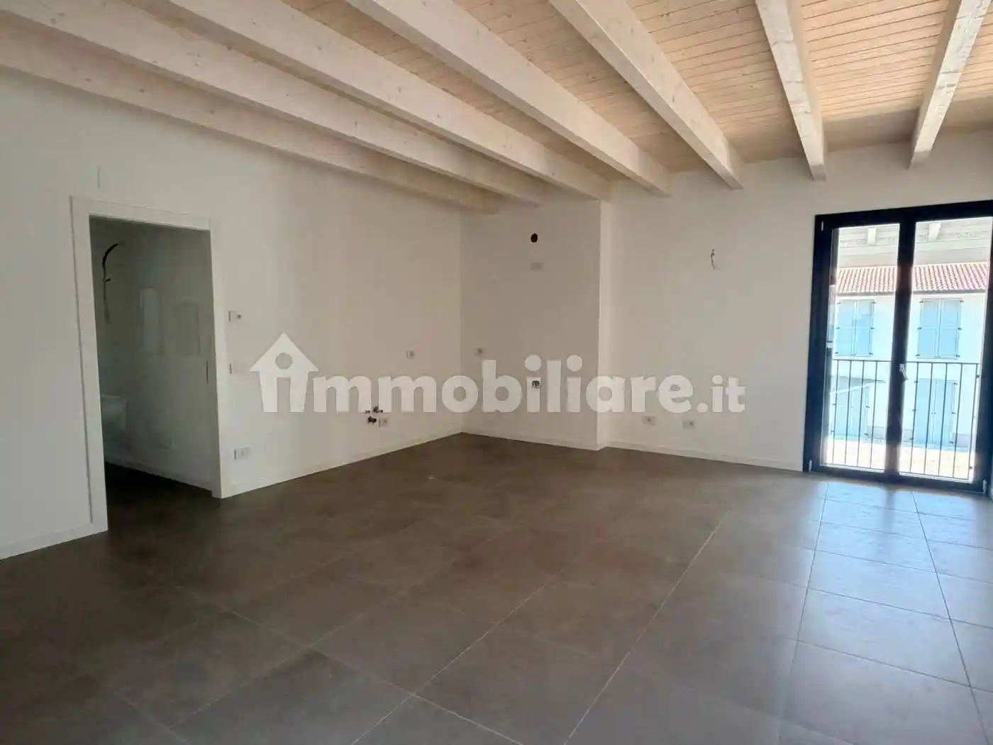 Appartamento in vendita a Castrezzato