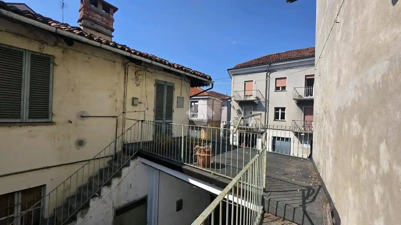 Casa indipendente in vendita a Gassino Torinese