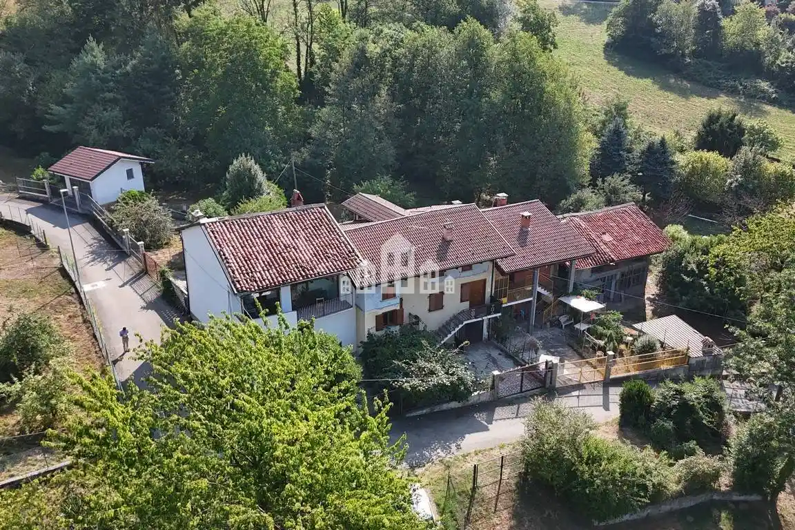 Casa indipendente in vendita a Vistrorio