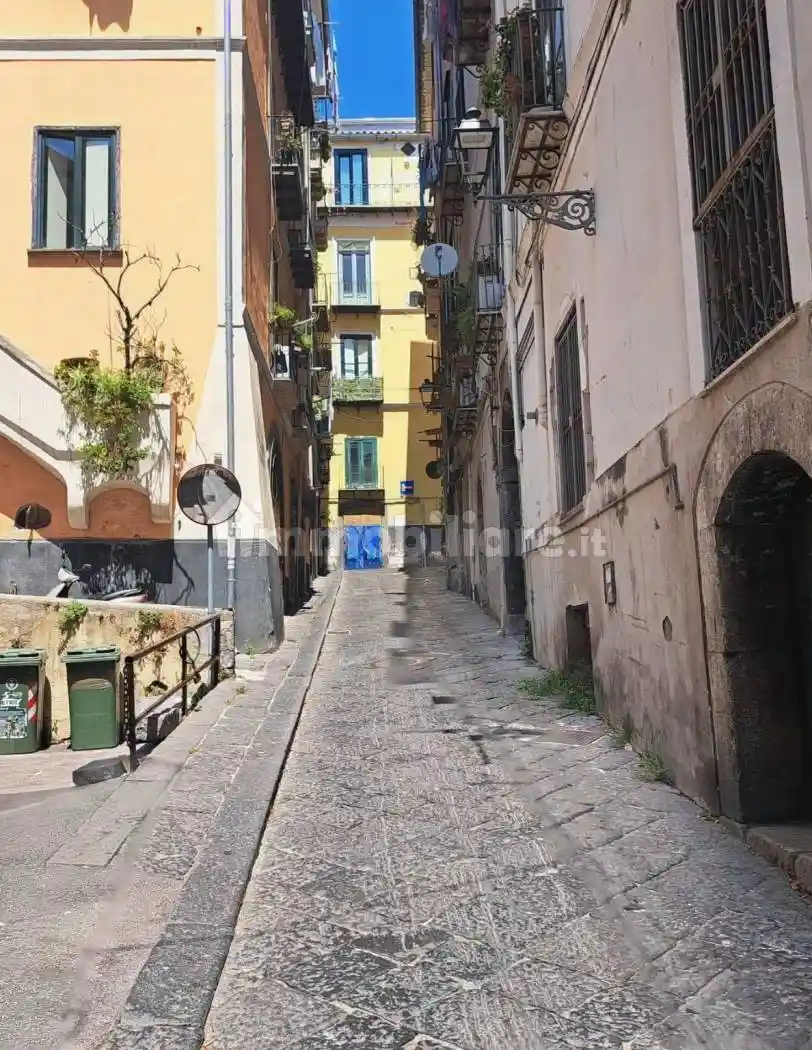 Appartamento in vendita a Salerno