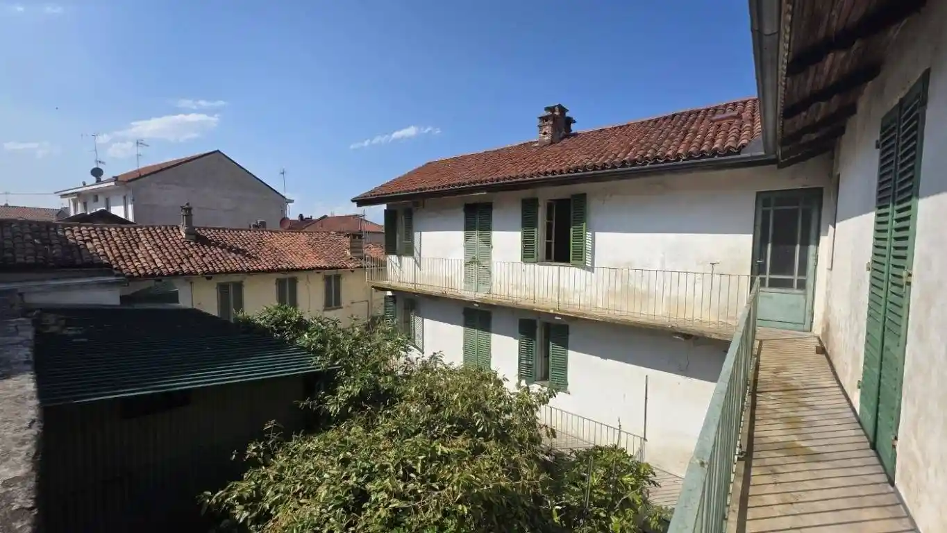 Casa indipendente in vendita a Gassino Torinese
