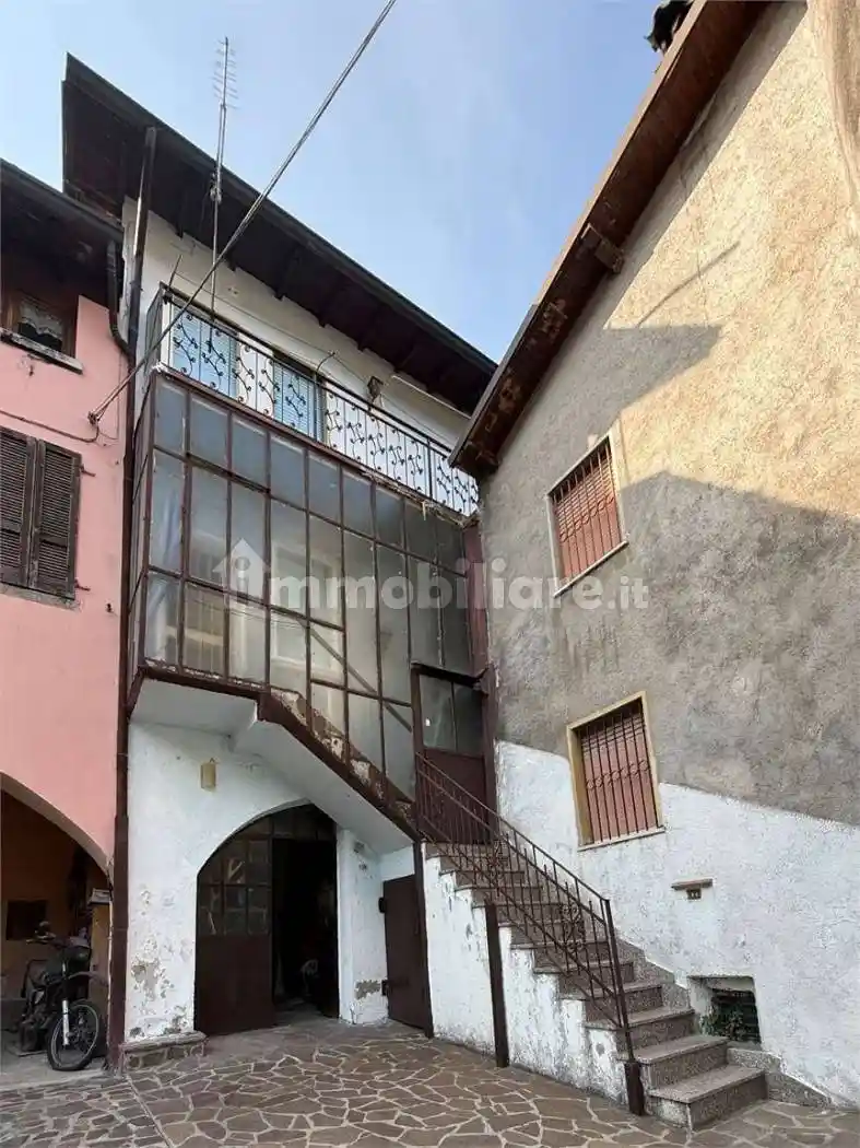 Casa indipendente in vendita a Sabbio Chiese